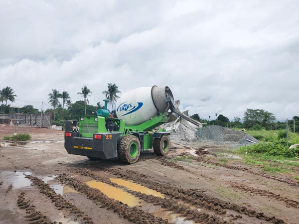 How Do These Mini Self Loading Concrete Mixers Work