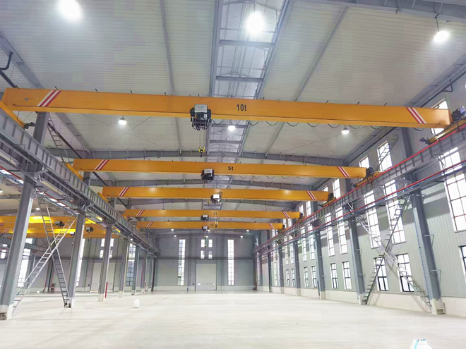 HD type overhead crane for sale